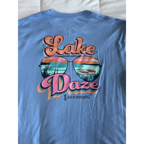 Love & Pineapple Short Sleeve T-shirt X-Large Blue Lake Relax Days EUC - Picture 2 of 8